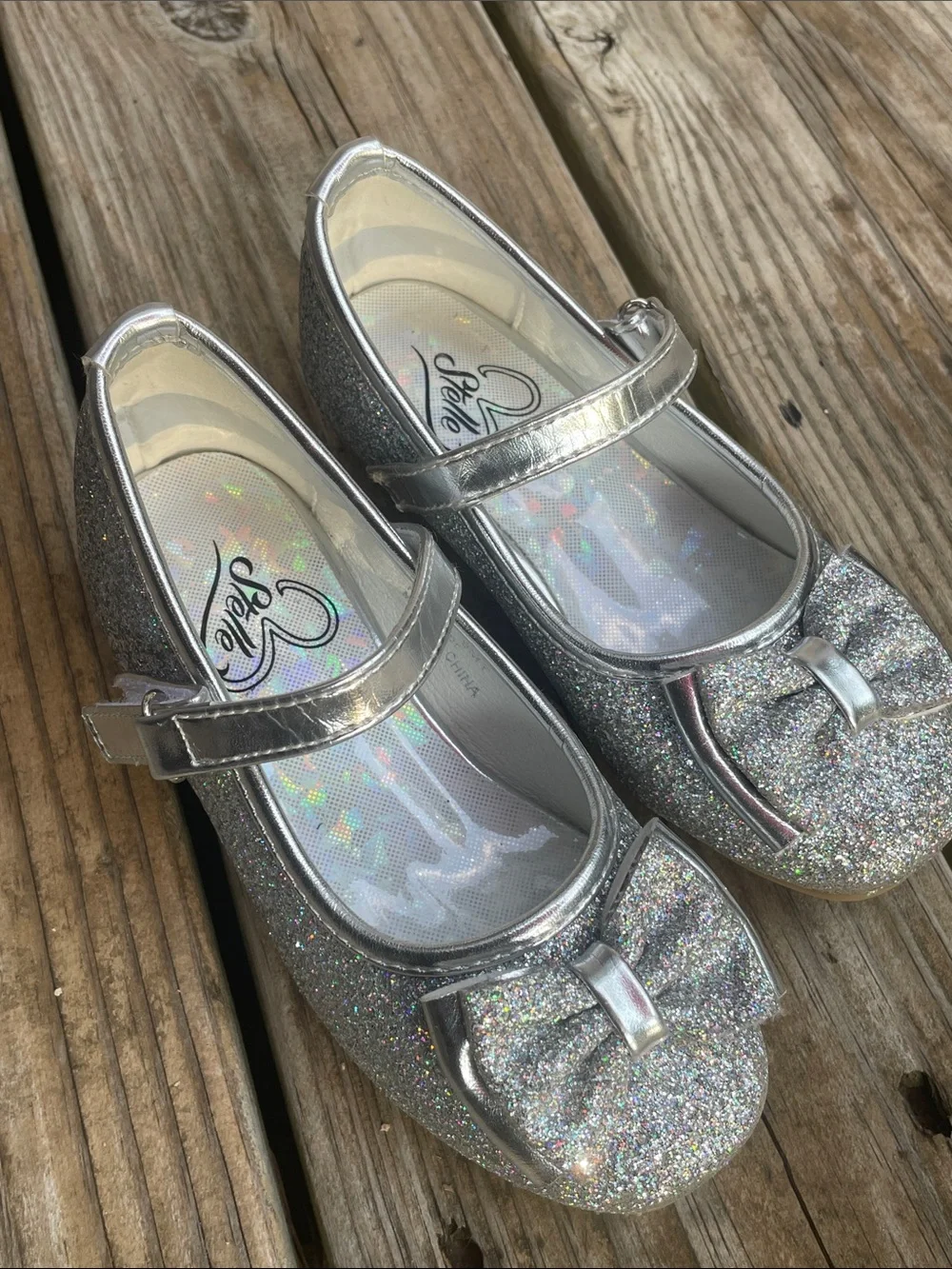 Cherokee Girls Silver Glitter Mary Jane Bow Dress Shoes Size 9